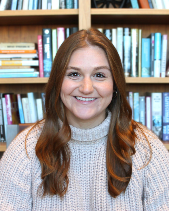 Madison Weber headshot, associate therapist at Inside Psychotherapy